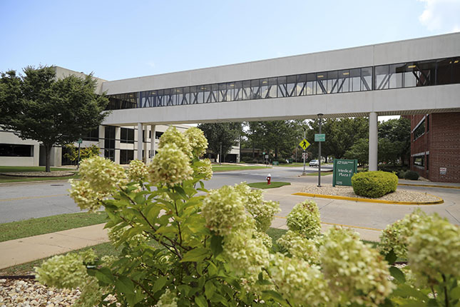 Decatur Morgan Hospital: A Dialysis Program Ready for Action in Hard-Hit Alabama Decatur Morgan Hospital: A Dialysis Program Ready for Action in Hard-Hit Alabama