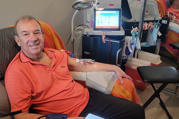 John & Julia’s Story: How One Care Partner Transformed Their At-Home Dialysis Journey