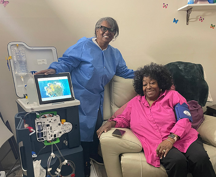 Regina: Positive, Independent and Thankful on Home Dialysis Regina: Positive, Independent and Thankful on Home Dialysis